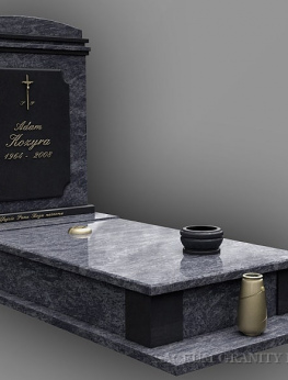 Надгробие 753